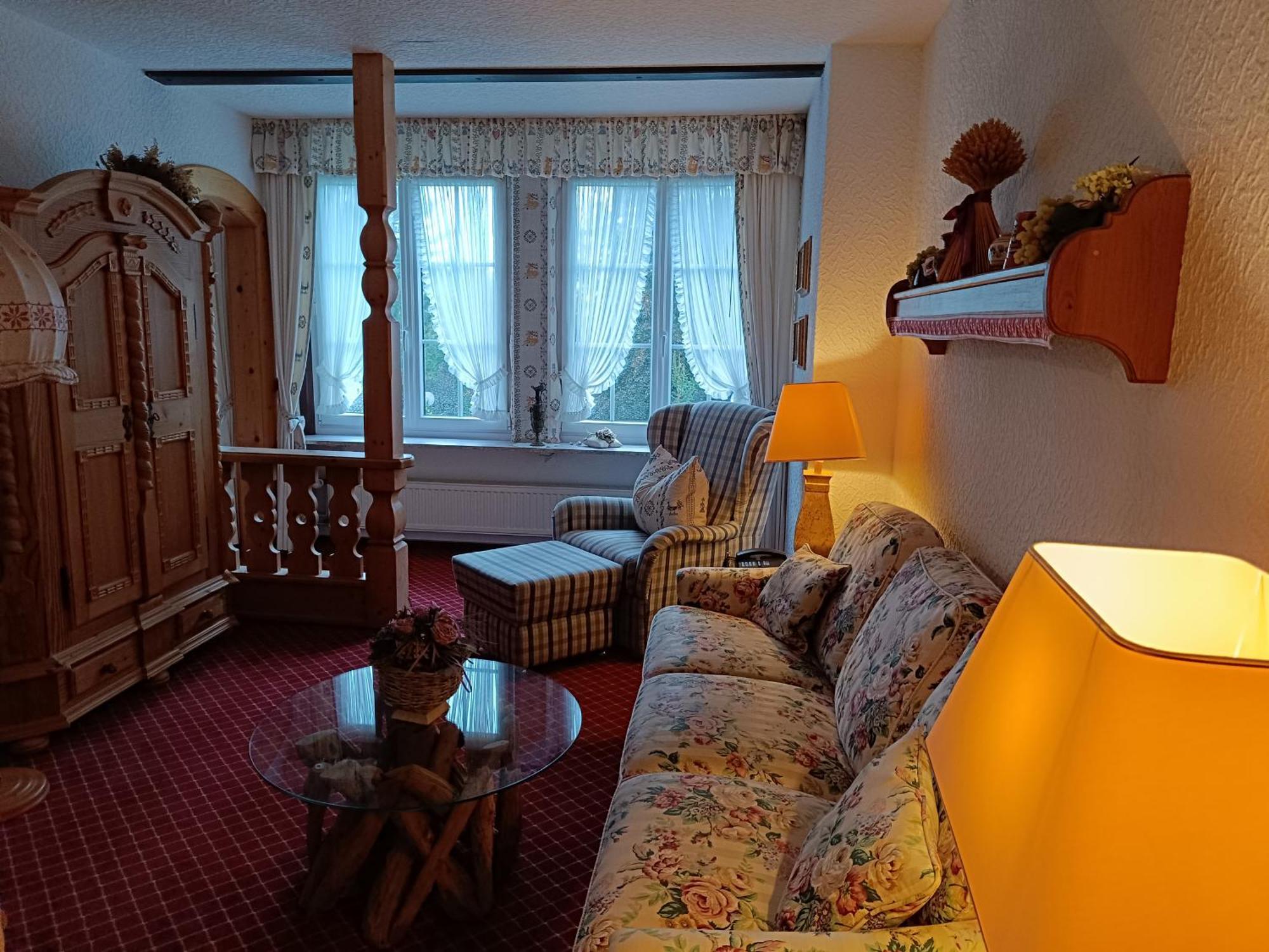 Wellness Und Romantik Hotel Helmboldt Bad Sachsa Exteriör bild