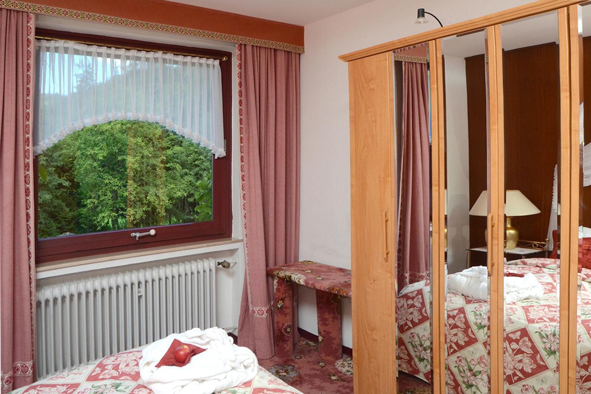 Wellness Und Romantik Hotel Helmboldt Bad Sachsa Rum bild