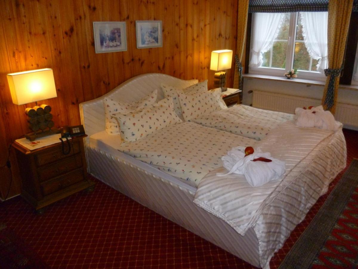 Wellness Und Romantik Hotel Helmboldt Bad Sachsa Exteriör bild