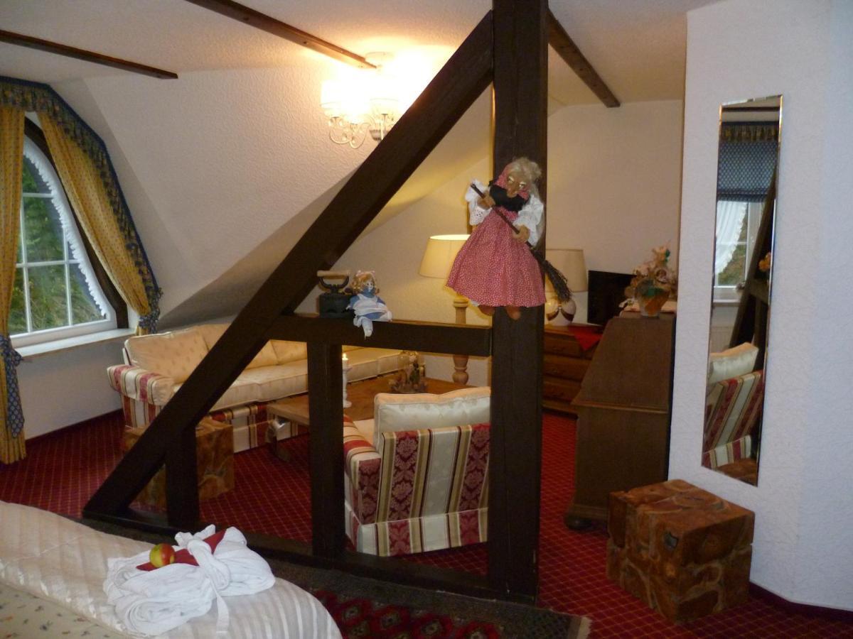Wellness Und Romantik Hotel Helmboldt Bad Sachsa Exteriör bild